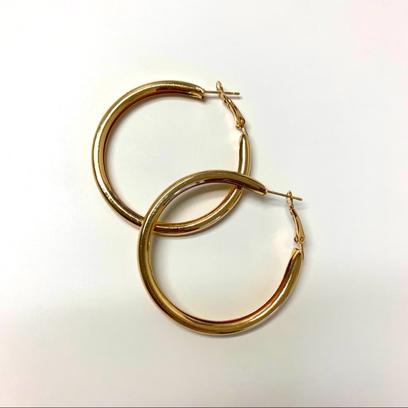 Kayla Earrings - Picture 1 of 2